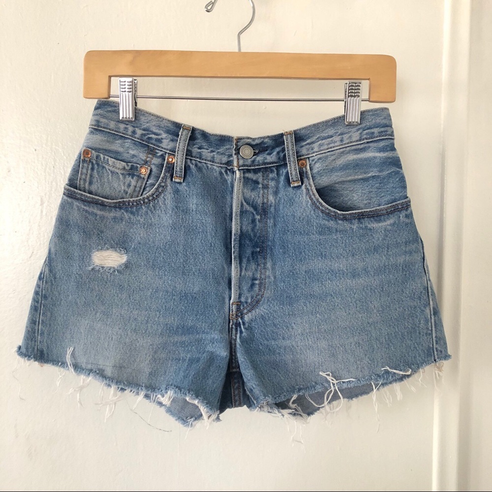 Levi’s Denim Cut-Off Shorts